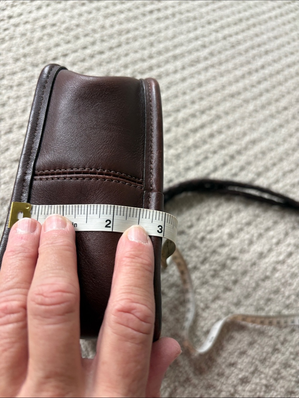 Vintage Brighton Leather Crossbody Bag with Metal Accents - Picture 10 of 11